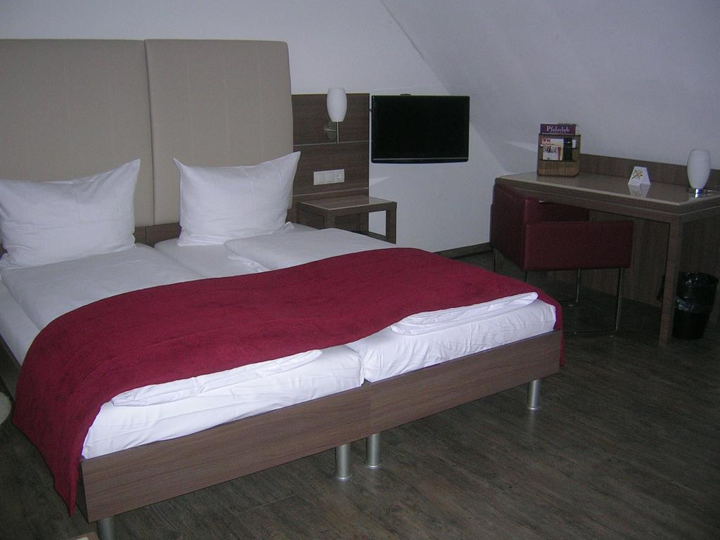 Hotel Hotel-restaurant Pfaelzer Hof Edenkoben
